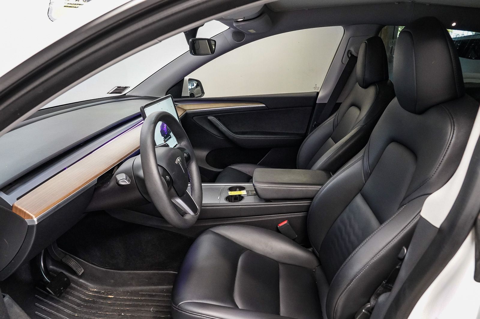 Thumbnail: 2023 Tesla Model Y - 16