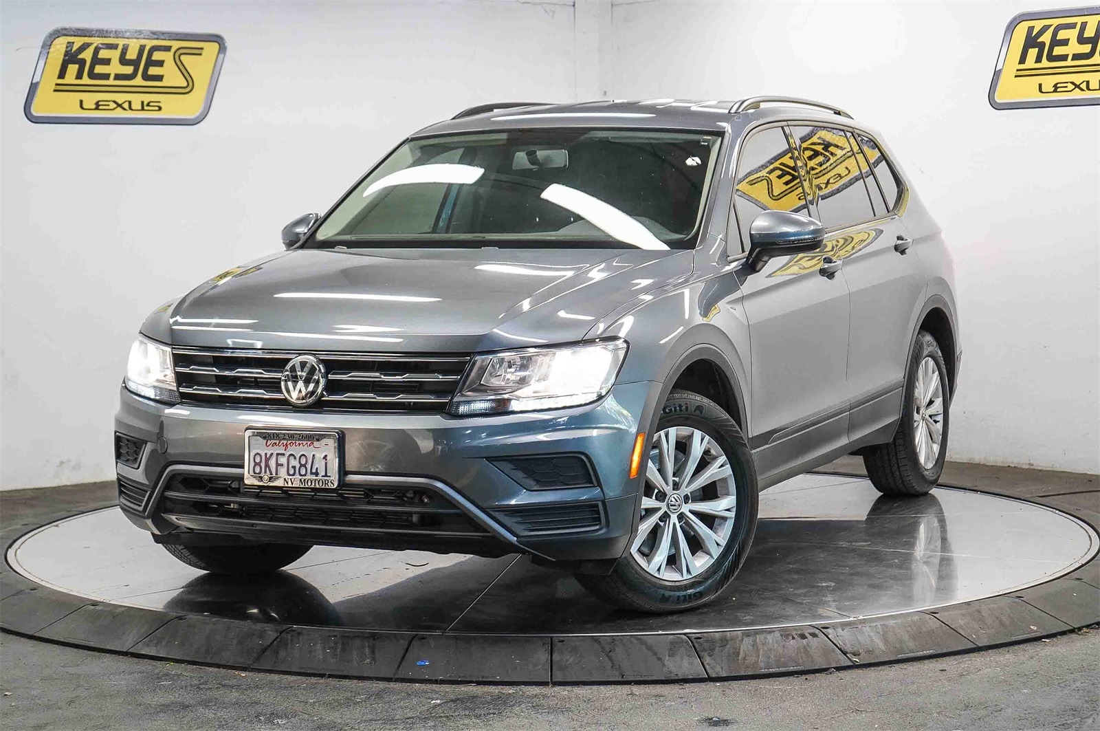 Thumbnail: 2019 Volkswagen Tiguan - 1