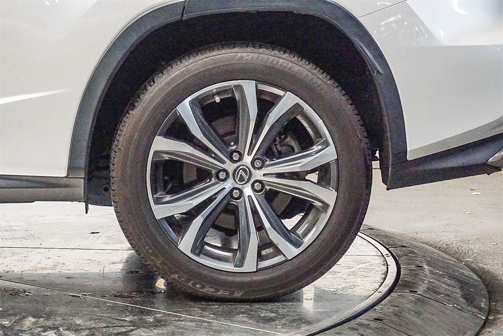 Thumbnail: 2018 Lexus RX - 8