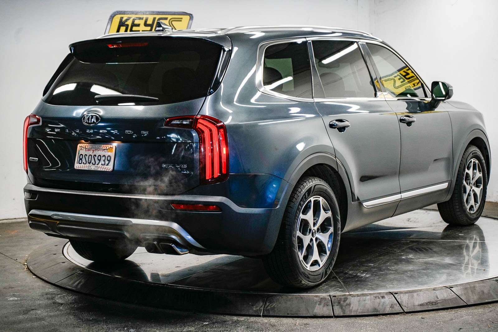 Thumbnail: 2021 Kia Telluride - 4