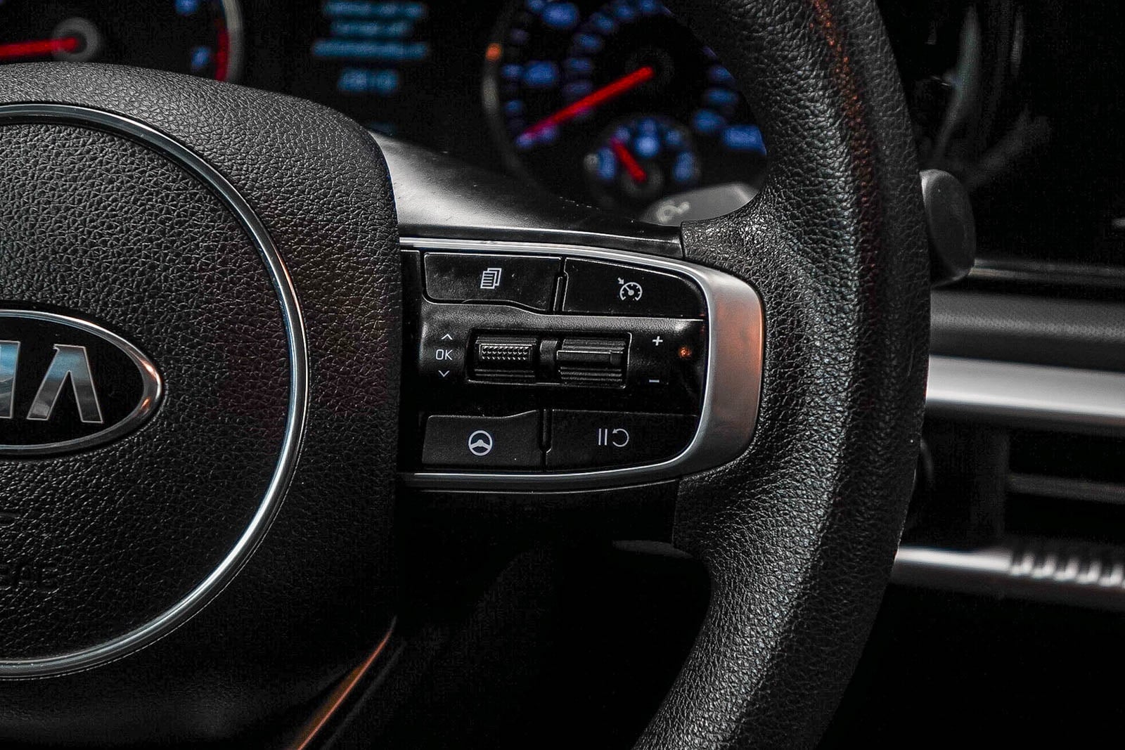 Thumbnail: 2021 Kia K5 - 17