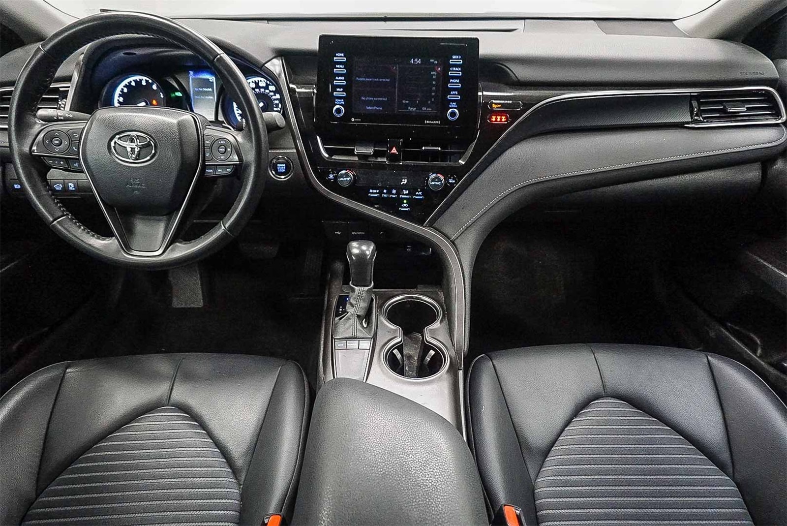 Thumbnail: 2024 Toyota Camry - 11