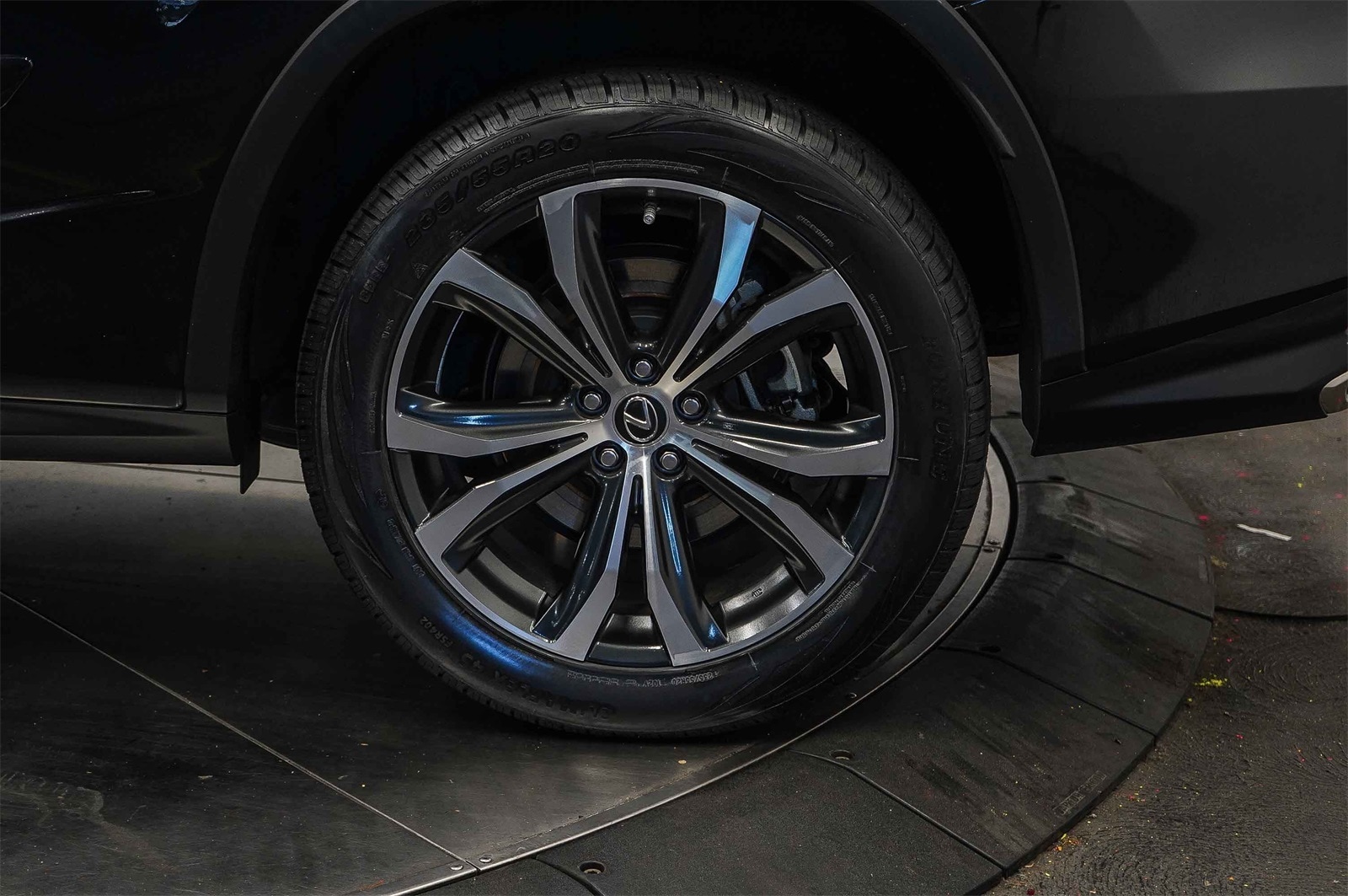 Thumbnail: 2020 Lexus RX - 9