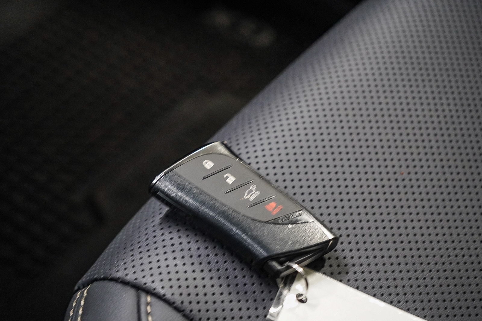 Thumbnail: 2025 Lexus GX - 27