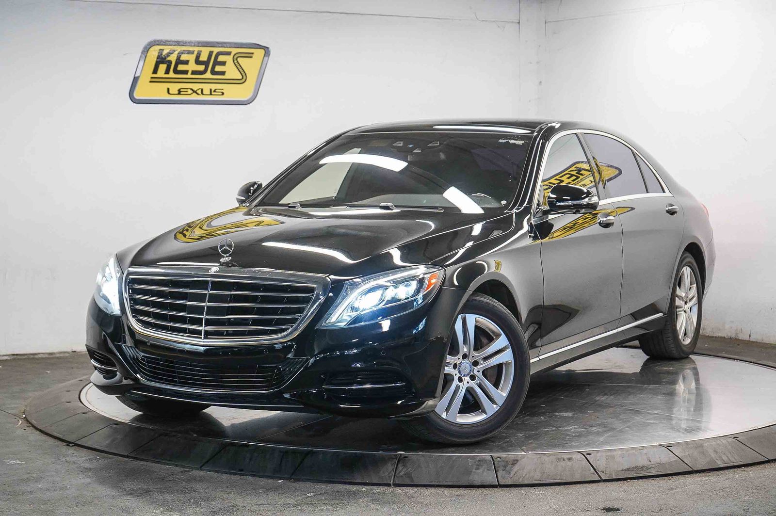 2017 Mercedes-Benz S-Class S 550 -
                  Van Nuys, CA