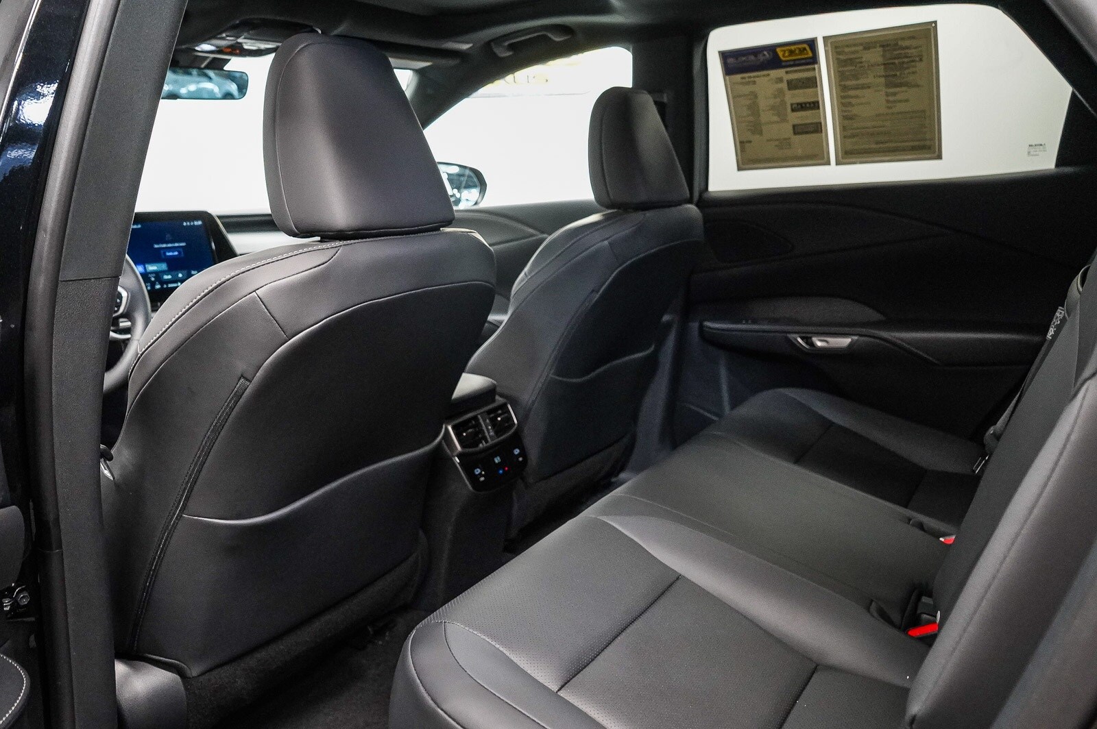 Thumbnail: 2025 Lexus RX - 19