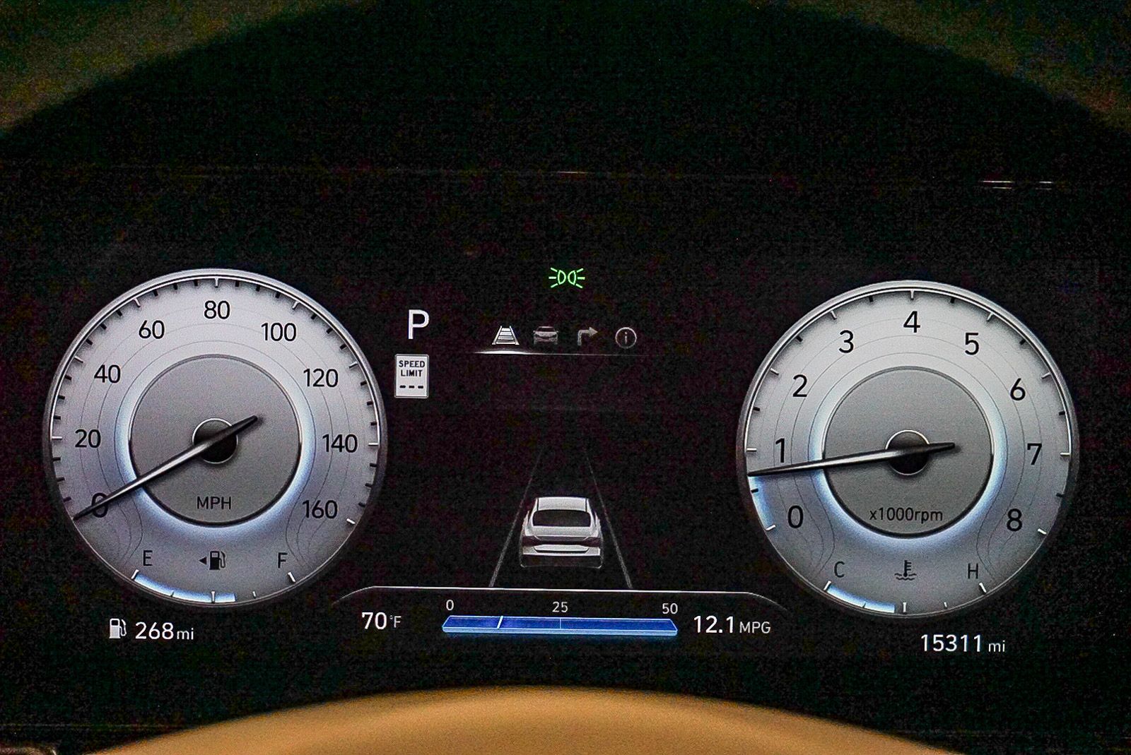 Thumbnail: 2025 Hyundai Elantra - 23