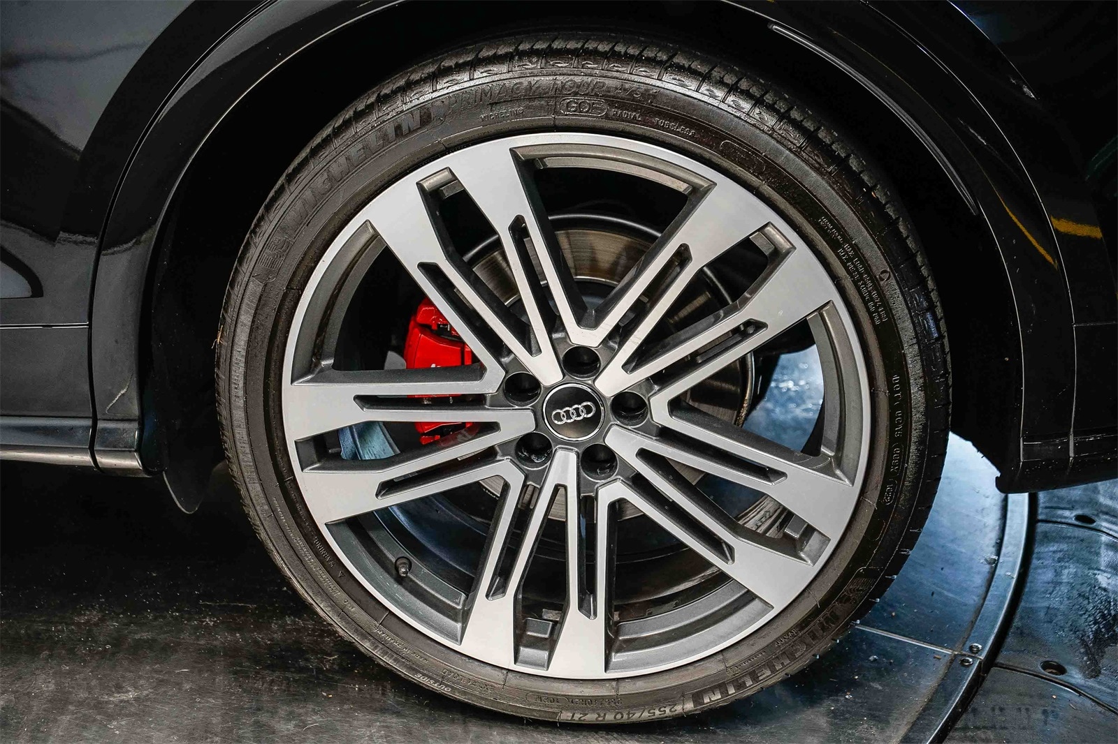 Thumbnail: 2018 Audi SQ5 - 10