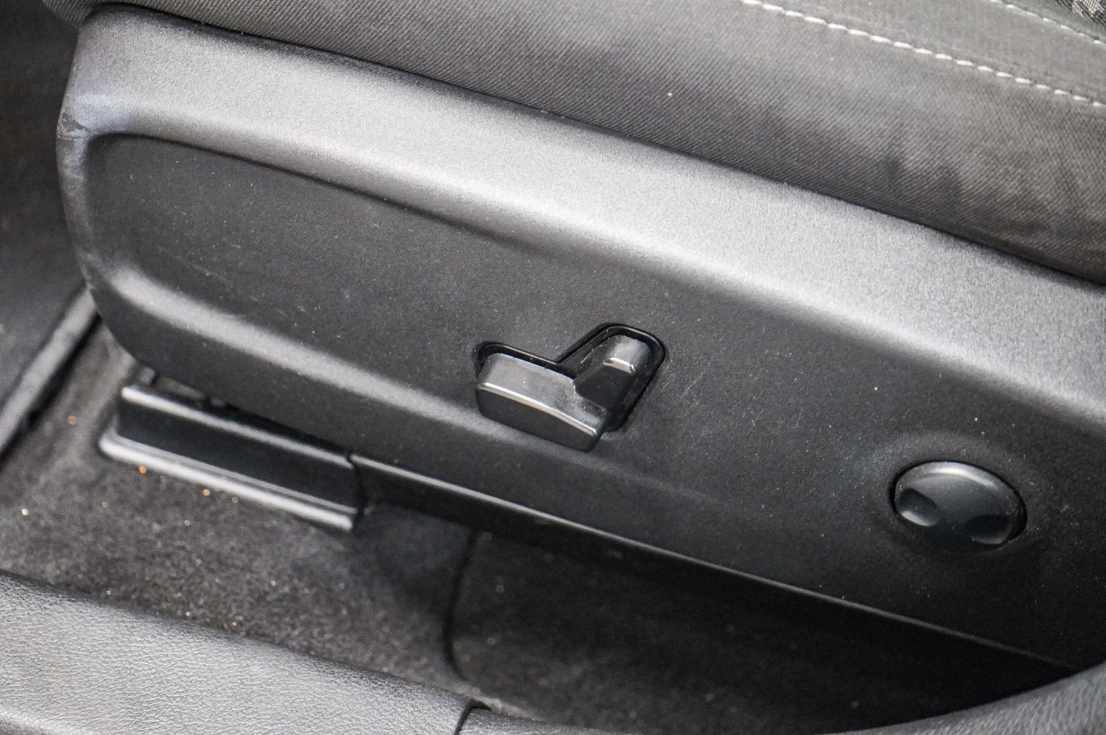 Thumbnail: 2023 Dodge Charger - 22