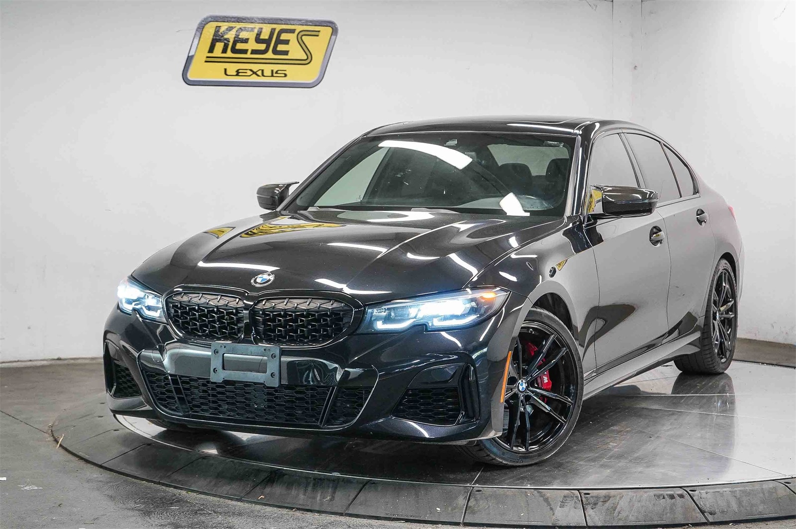 Thumbnail: 2022 BMW 3 Series - 1