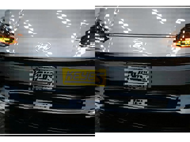 Thumbnail: 2023 Hyundai Ioniq 6 - 8