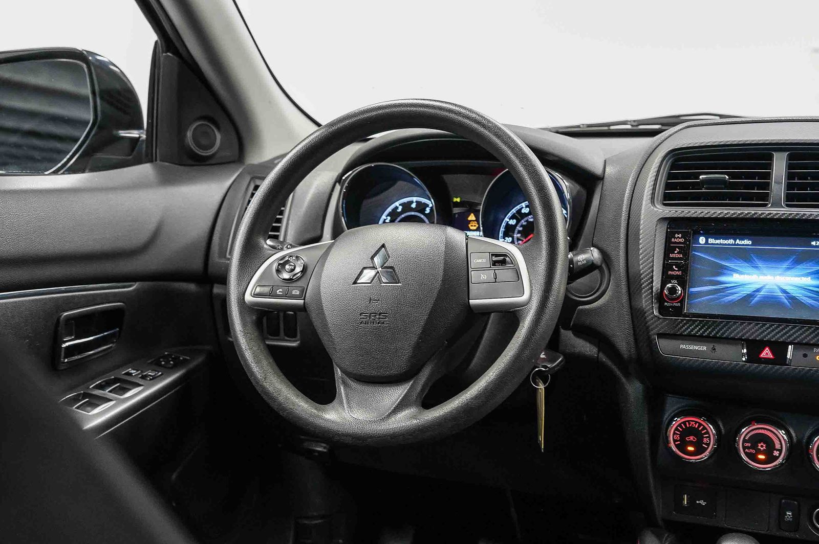 Thumbnail: 2018 Mitsubishi Outlander Sport - 15