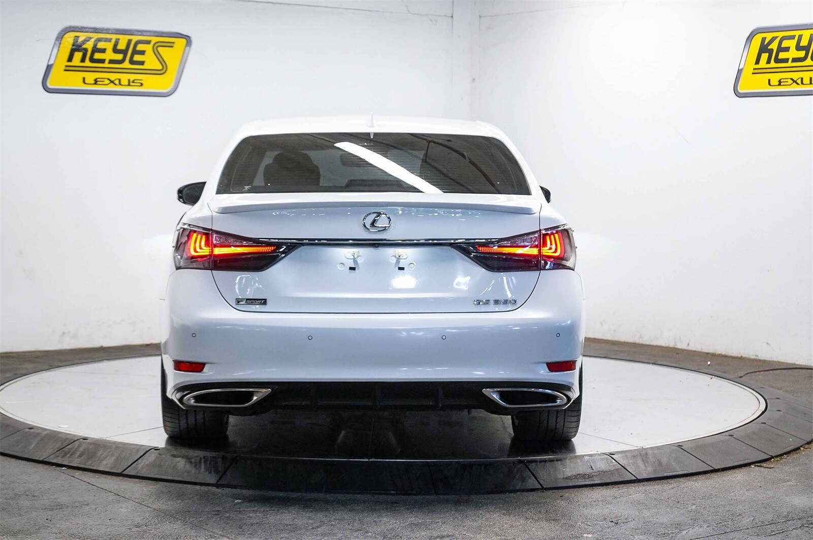 2018 Lexus GS 350 F SPORT photo 3