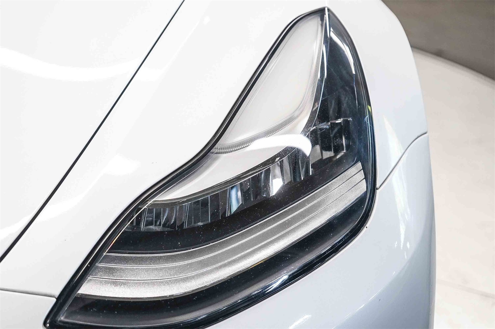 Thumbnail: 2019 Tesla Model 3 - 7