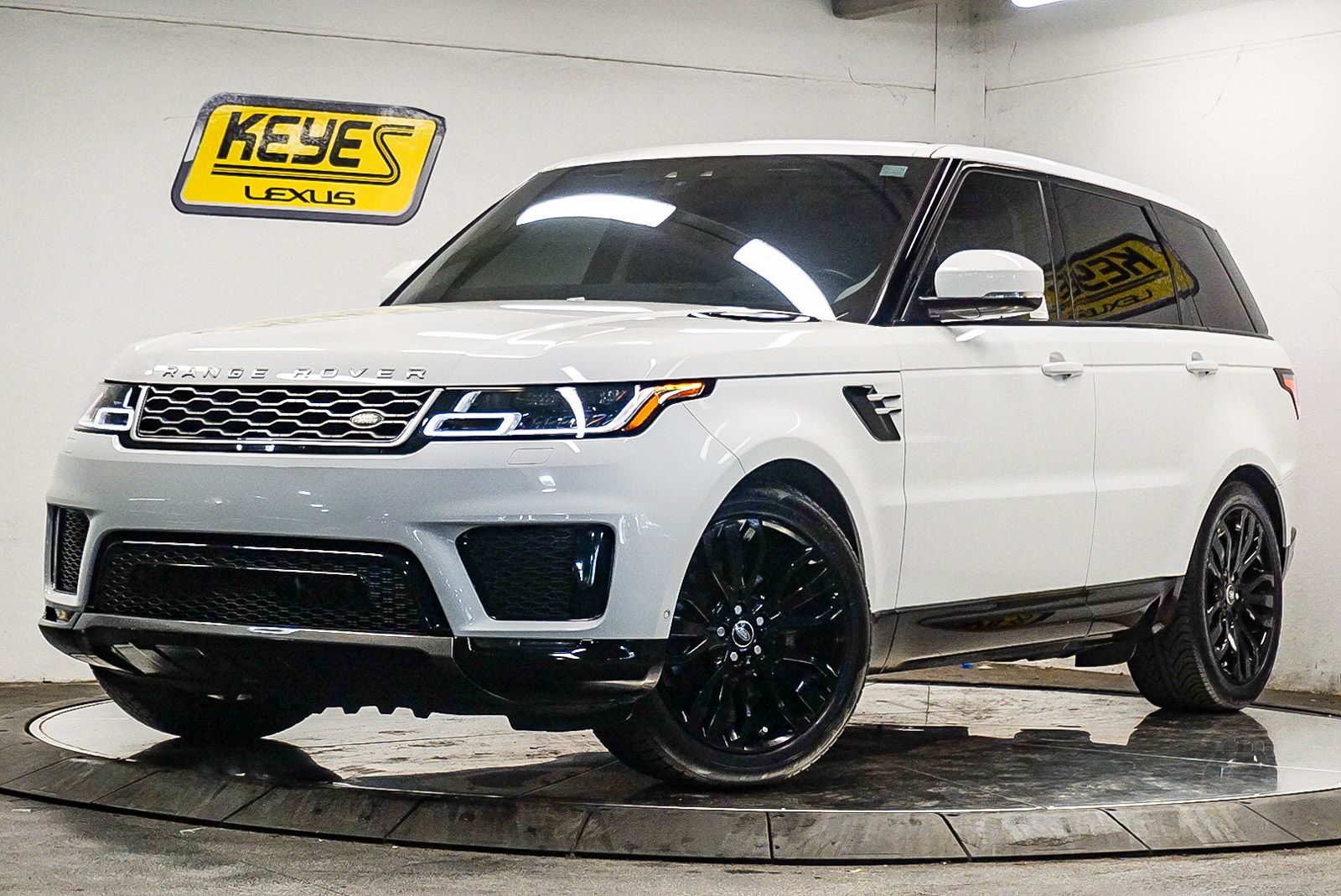 2018 Land Rover Range Rover Sport HSE -
                  Van Nuys, CA