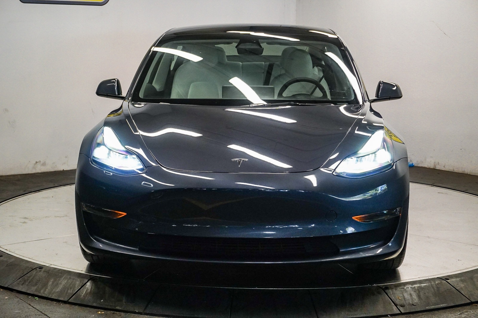 Thumbnail: 2023 Tesla Model 3 - 6