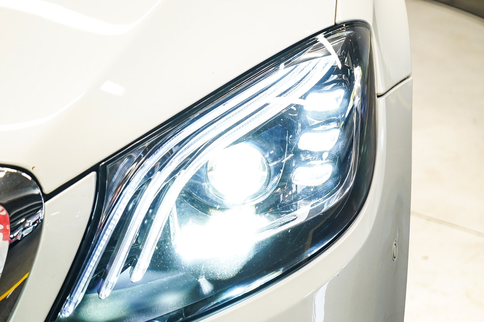 Thumbnail: 2015 Mercedes-Benz S-Class - 7