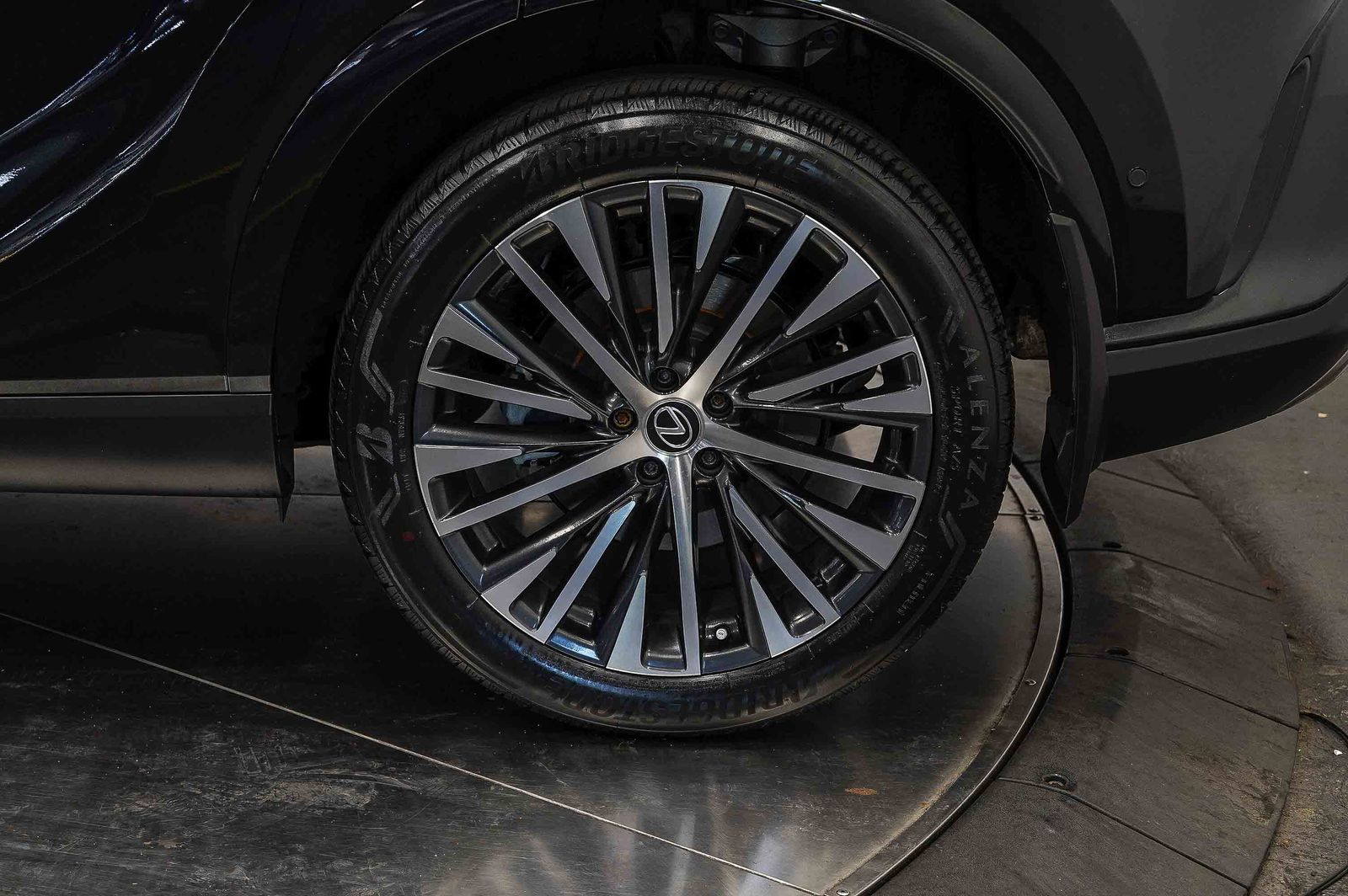 Thumbnail: 2024 Lexus RX - 9