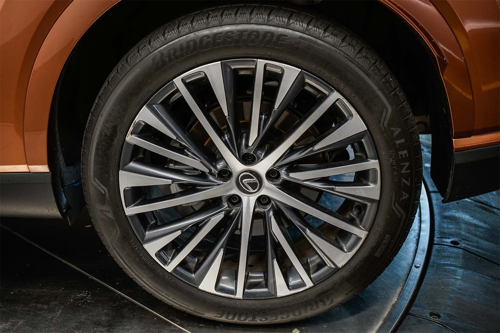 Thumbnail: 2023 Lexus RX - 10