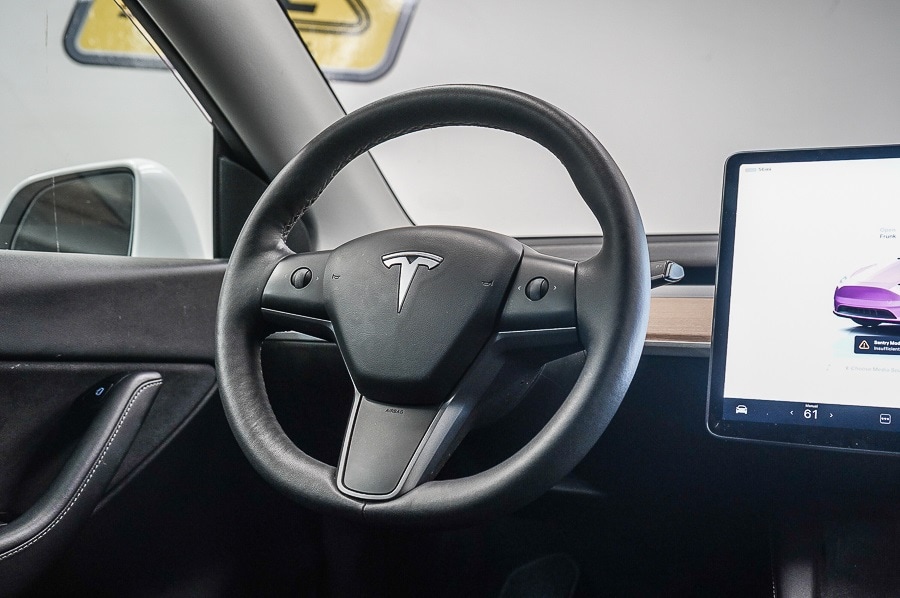 Thumbnail: 2022 Tesla Model Y - 15