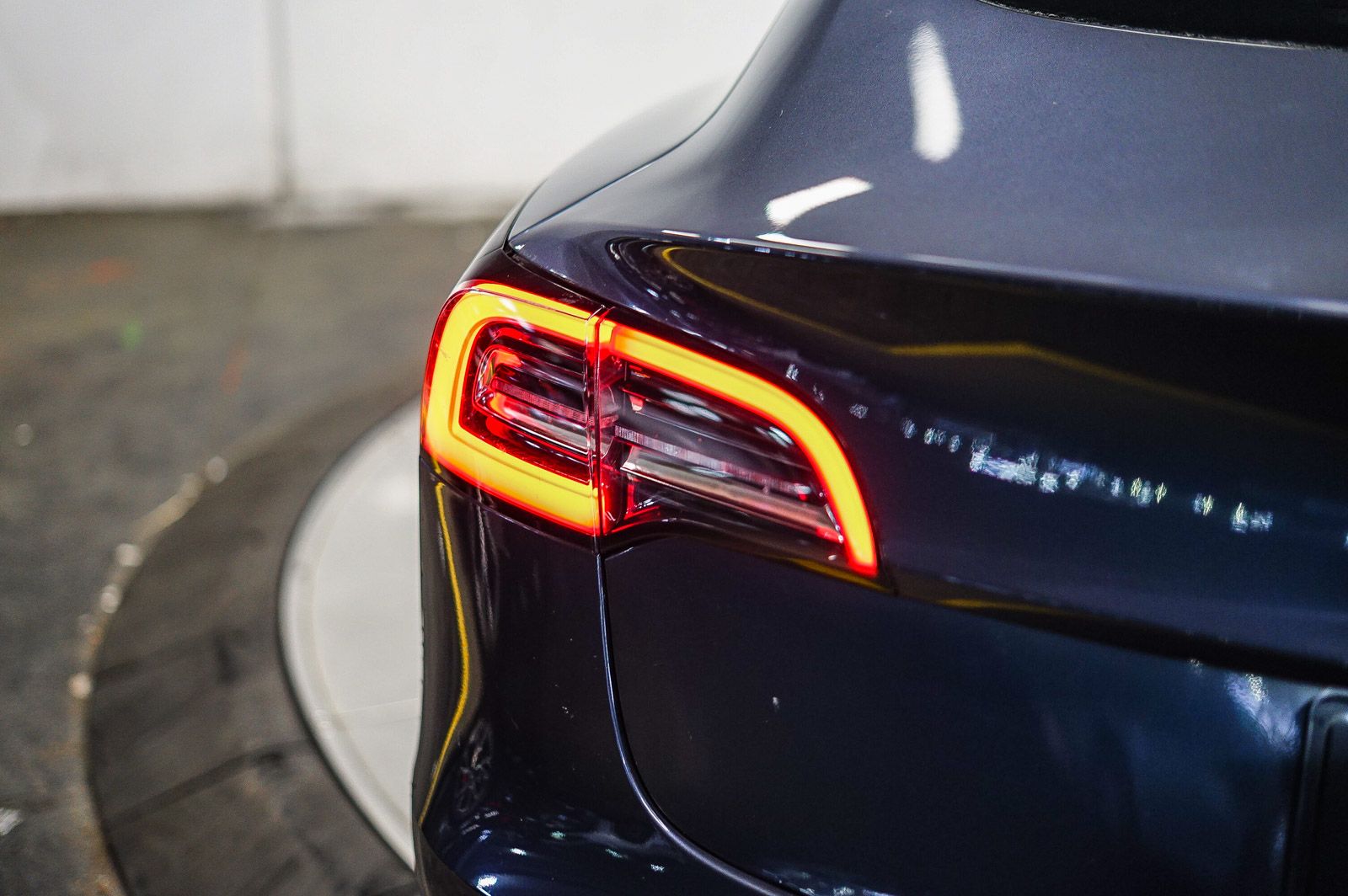 Thumbnail: 2021 Tesla Model 3 - 10