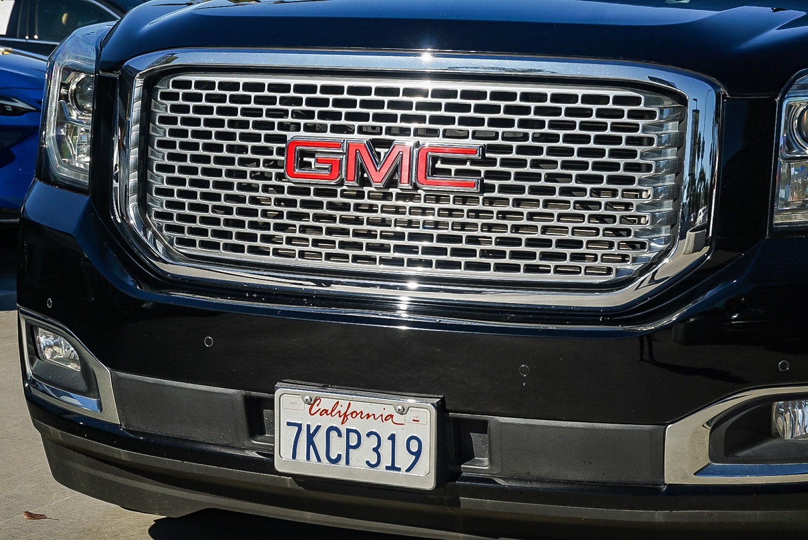 Thumbnail: 2015 GMC Yukon XL - 8