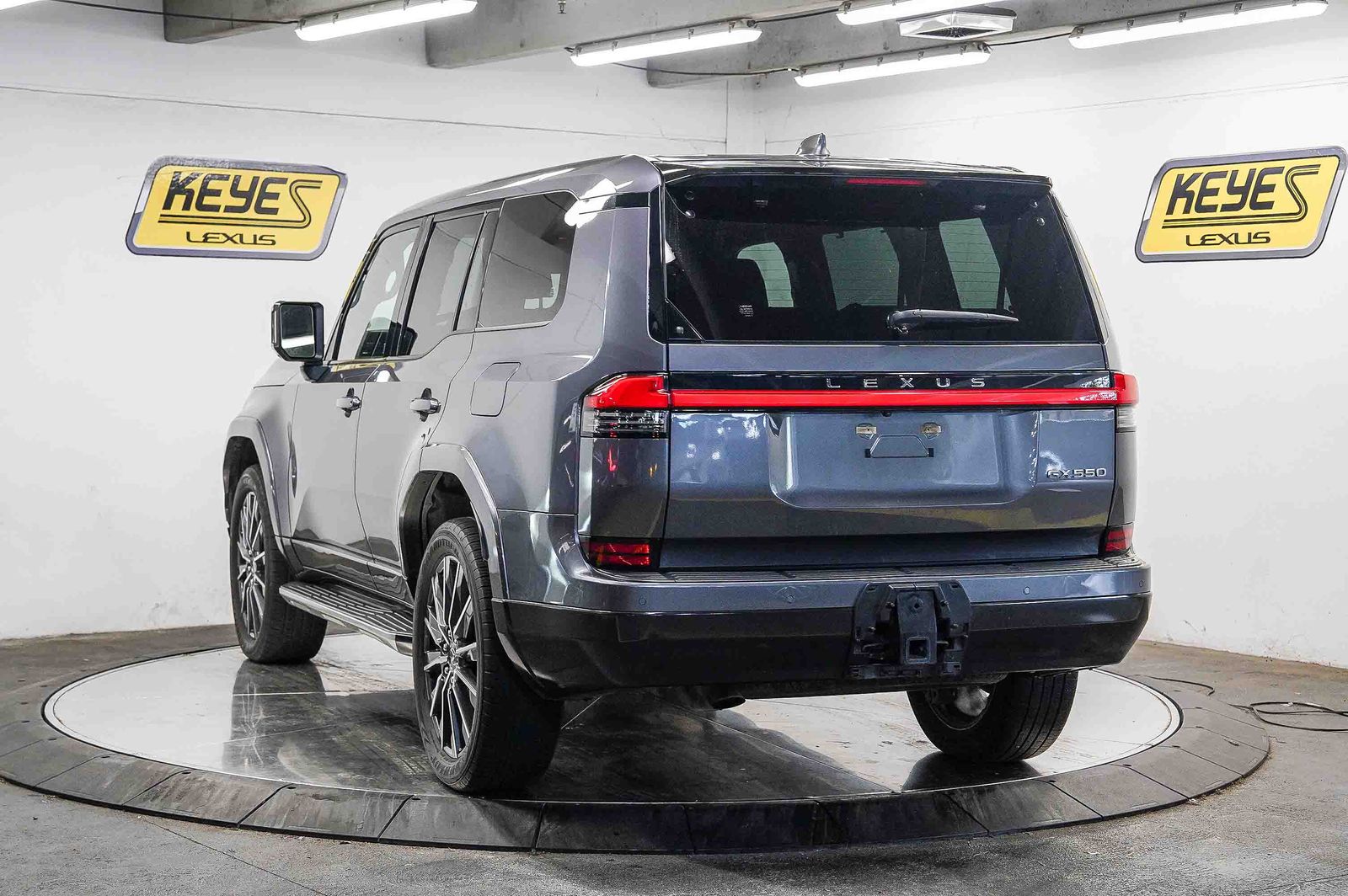 Thumbnail: 2024 Lexus GX - 2