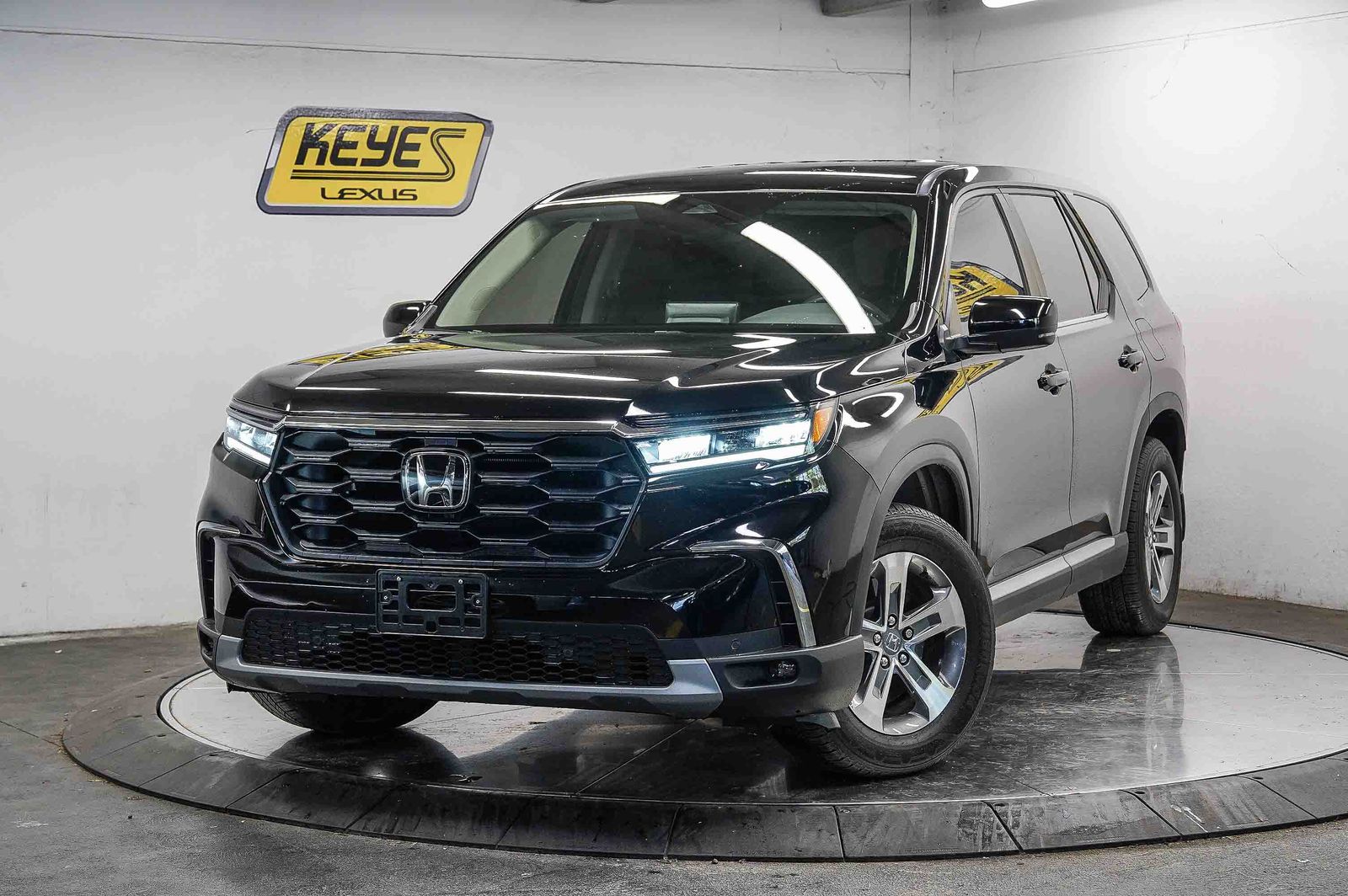 2025 Honda Pilot EX-L 2WD's photo