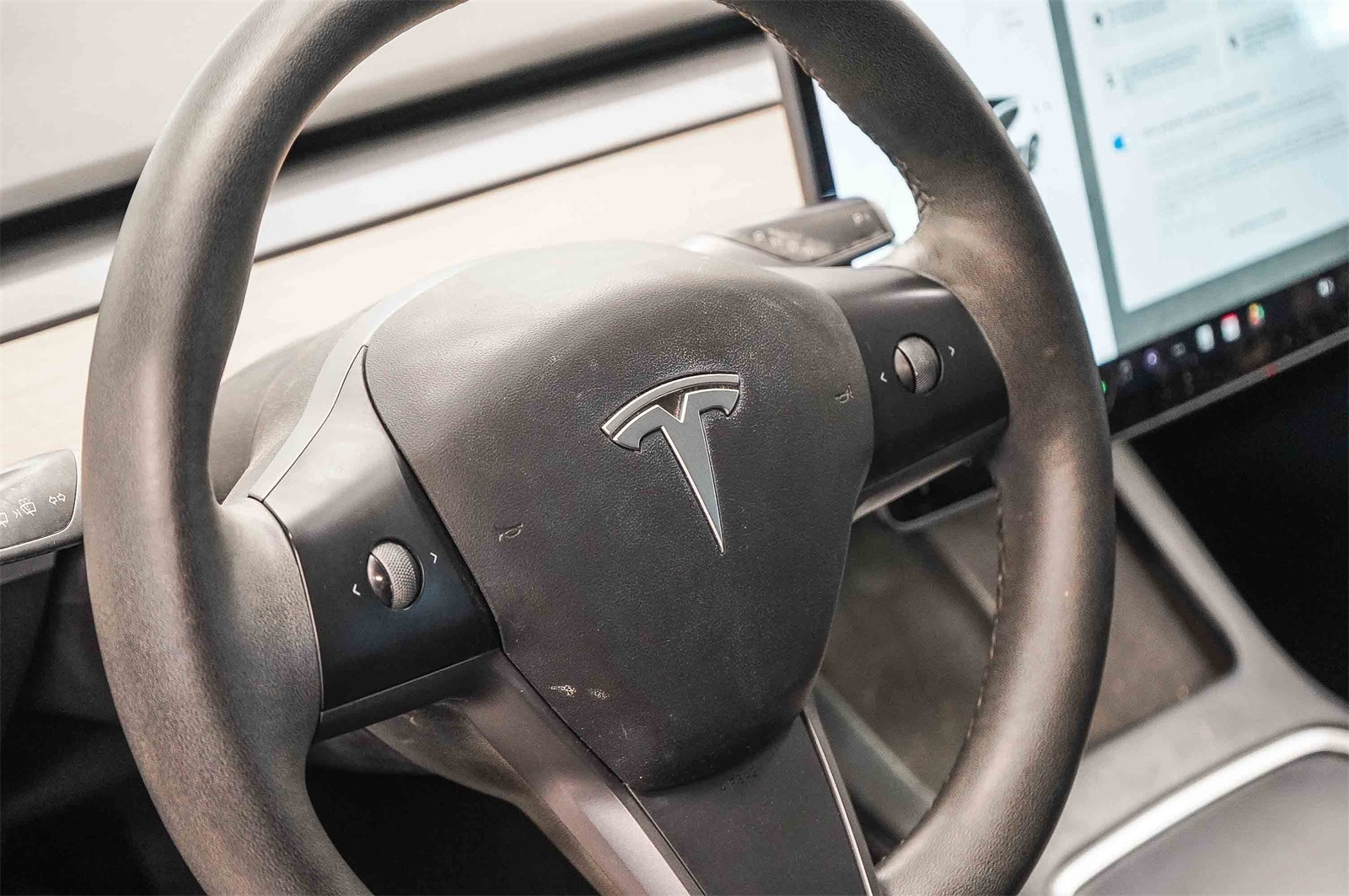 Thumbnail: 2021 Tesla Model 3 - 23