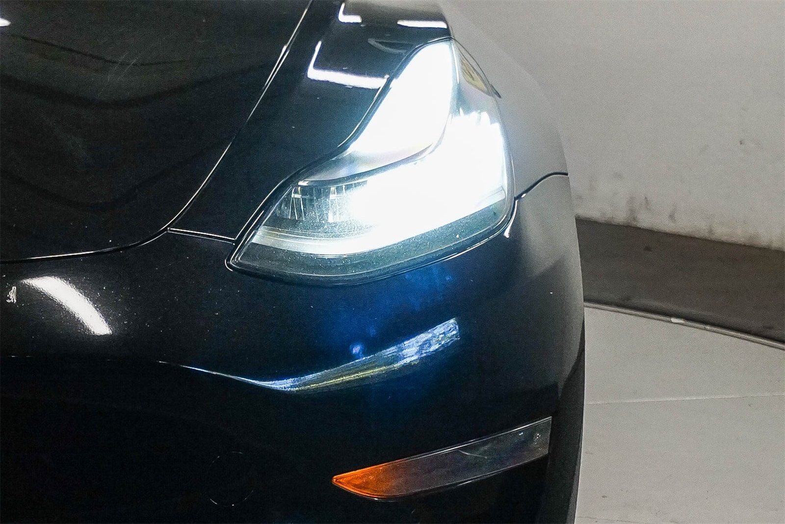 Thumbnail: 2020 Tesla Model 3 - 7