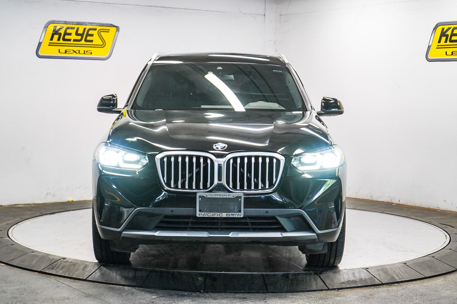 Thumbnail: 2022 BMW X3 - 6