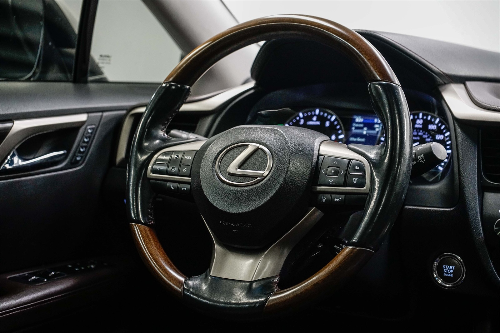 Thumbnail: 2016 Lexus RX - 15