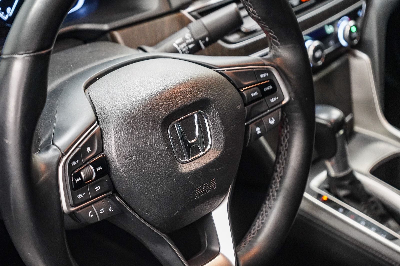 Thumbnail: 2019 Honda Accord - 21