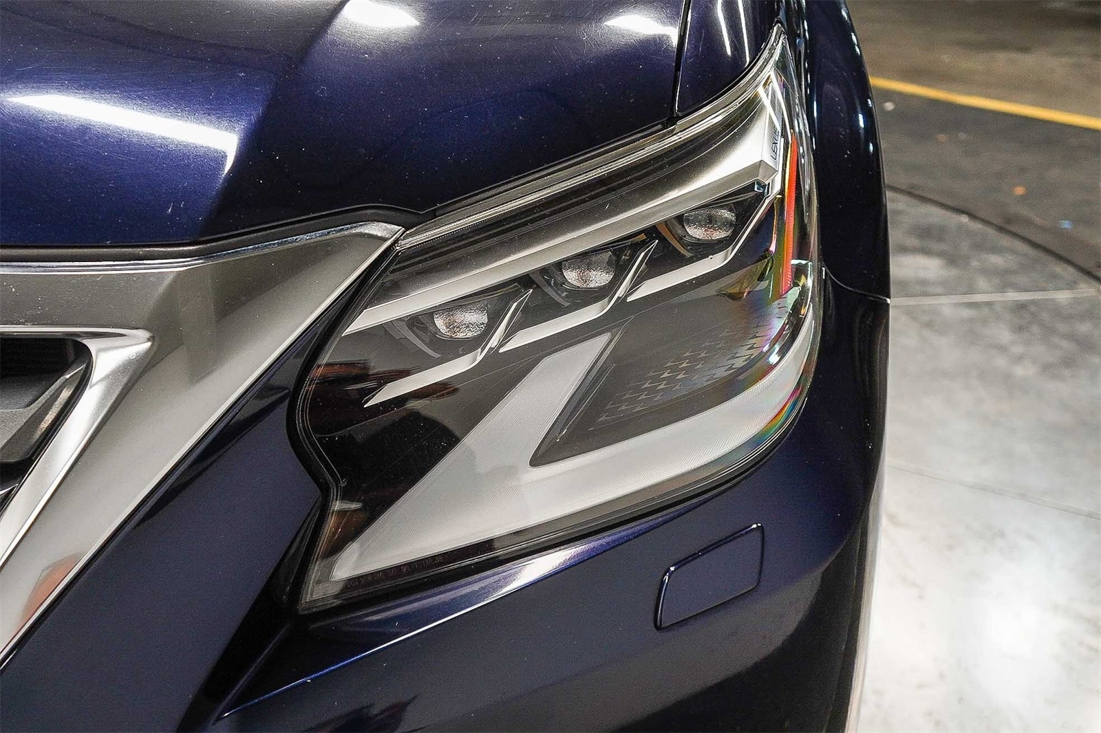 Thumbnail: 2020 Lexus GX - 8