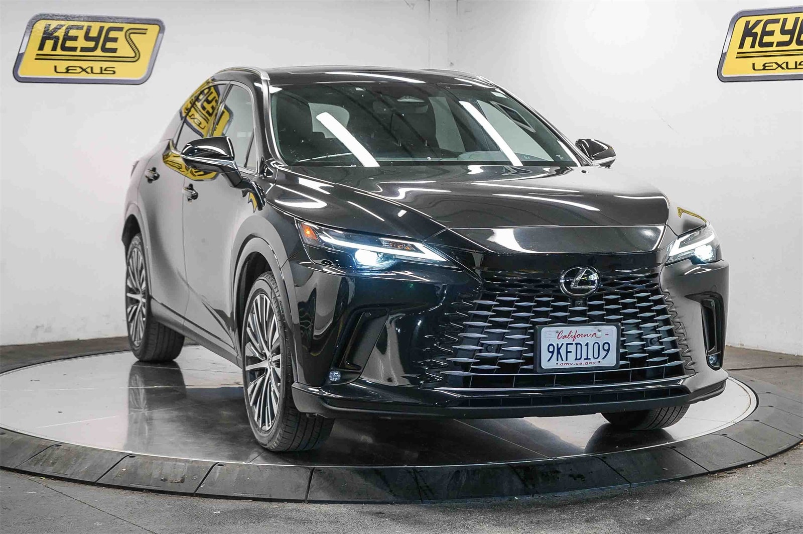 Thumbnail: 2024 Lexus RX - 5