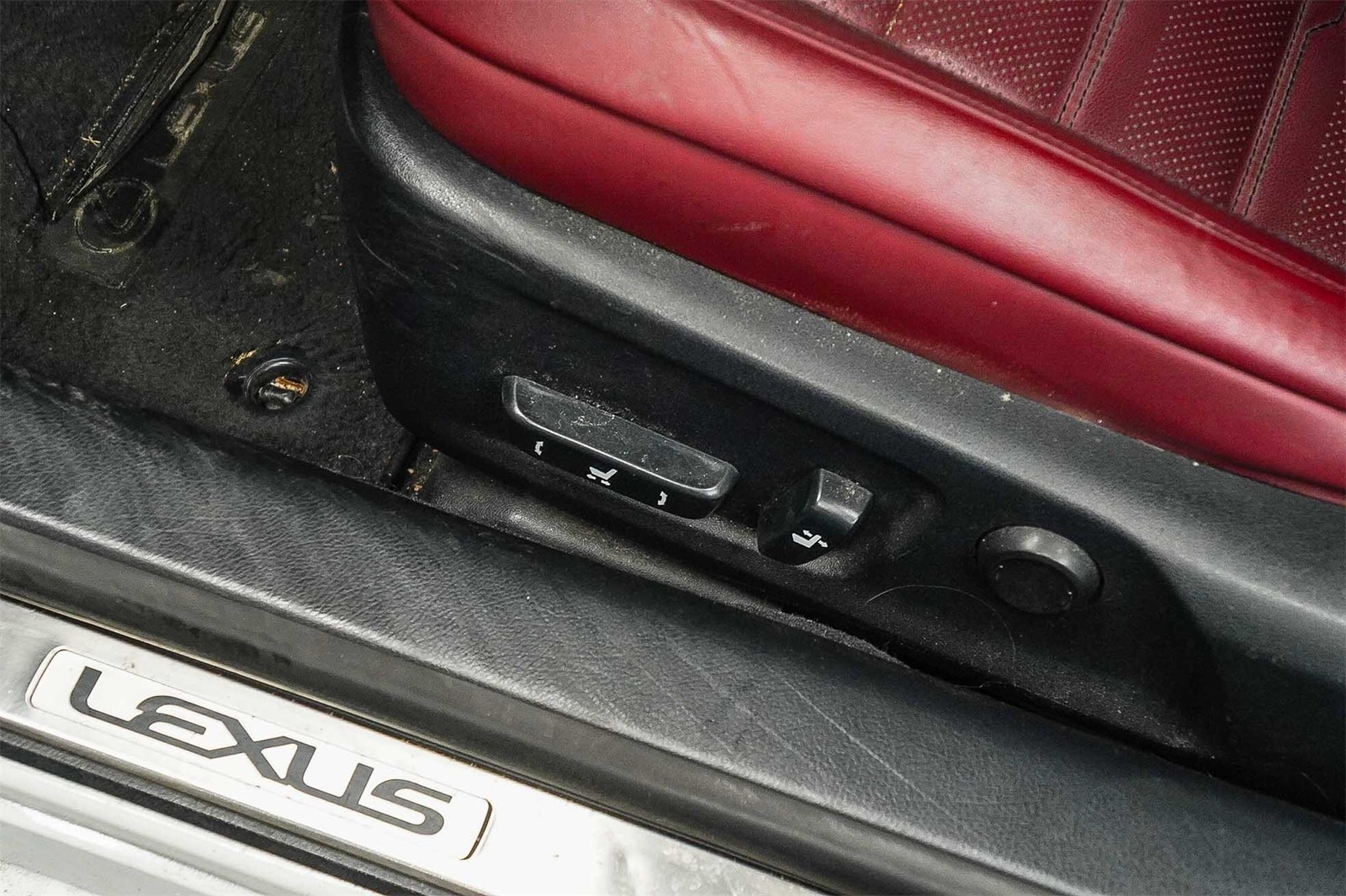 Thumbnail: 2017 Lexus RC - 20