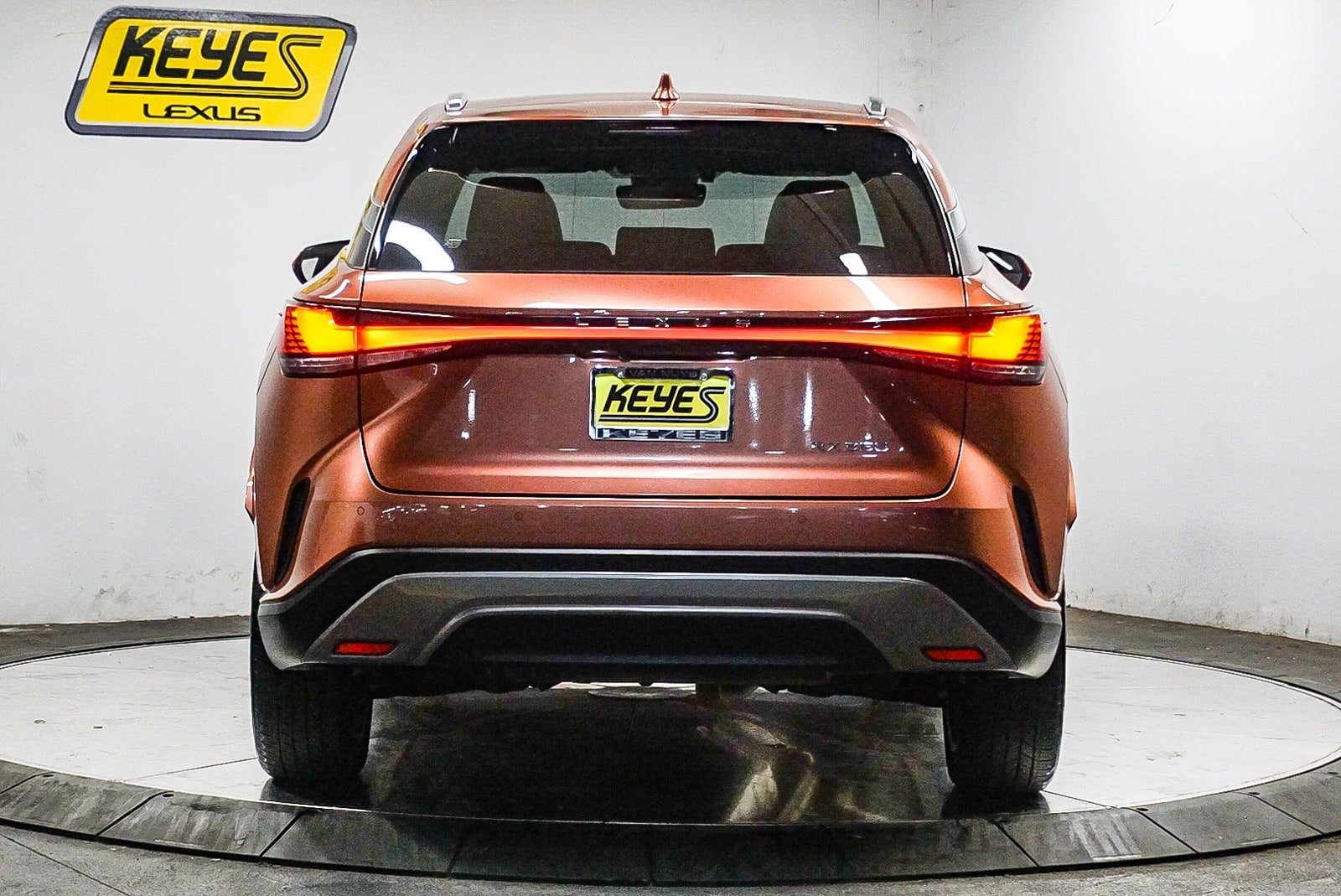 Thumbnail: 2023 Lexus RX - 3