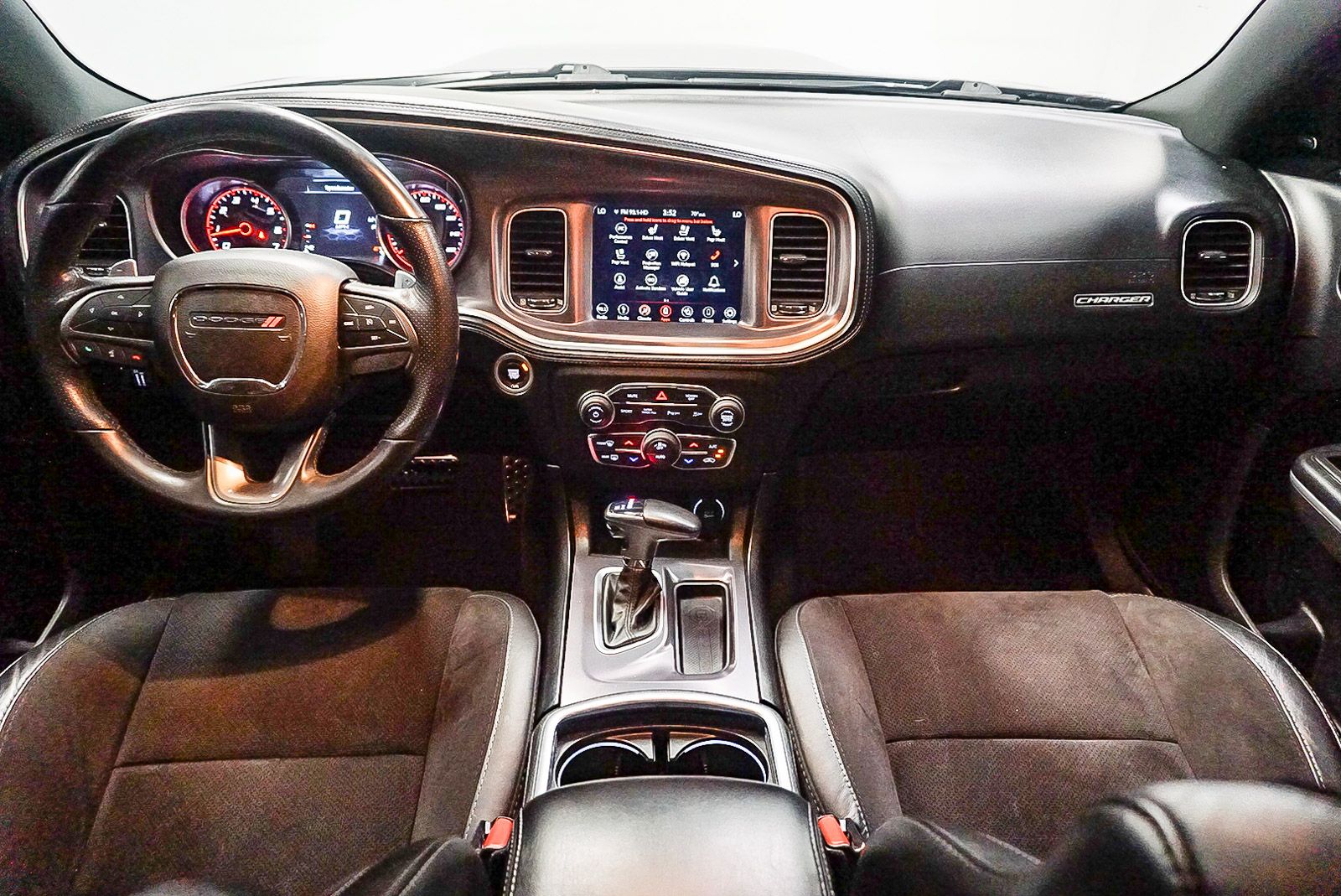 Thumbnail: 2019 Dodge Charger - 13