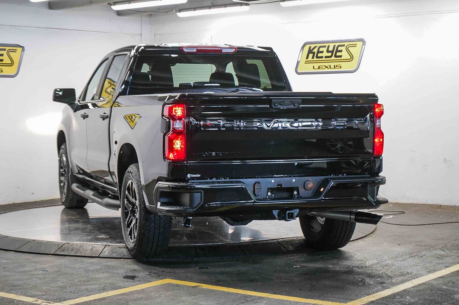 Thumbnail: 2026 Chevrolet Silverado 1500 - 6