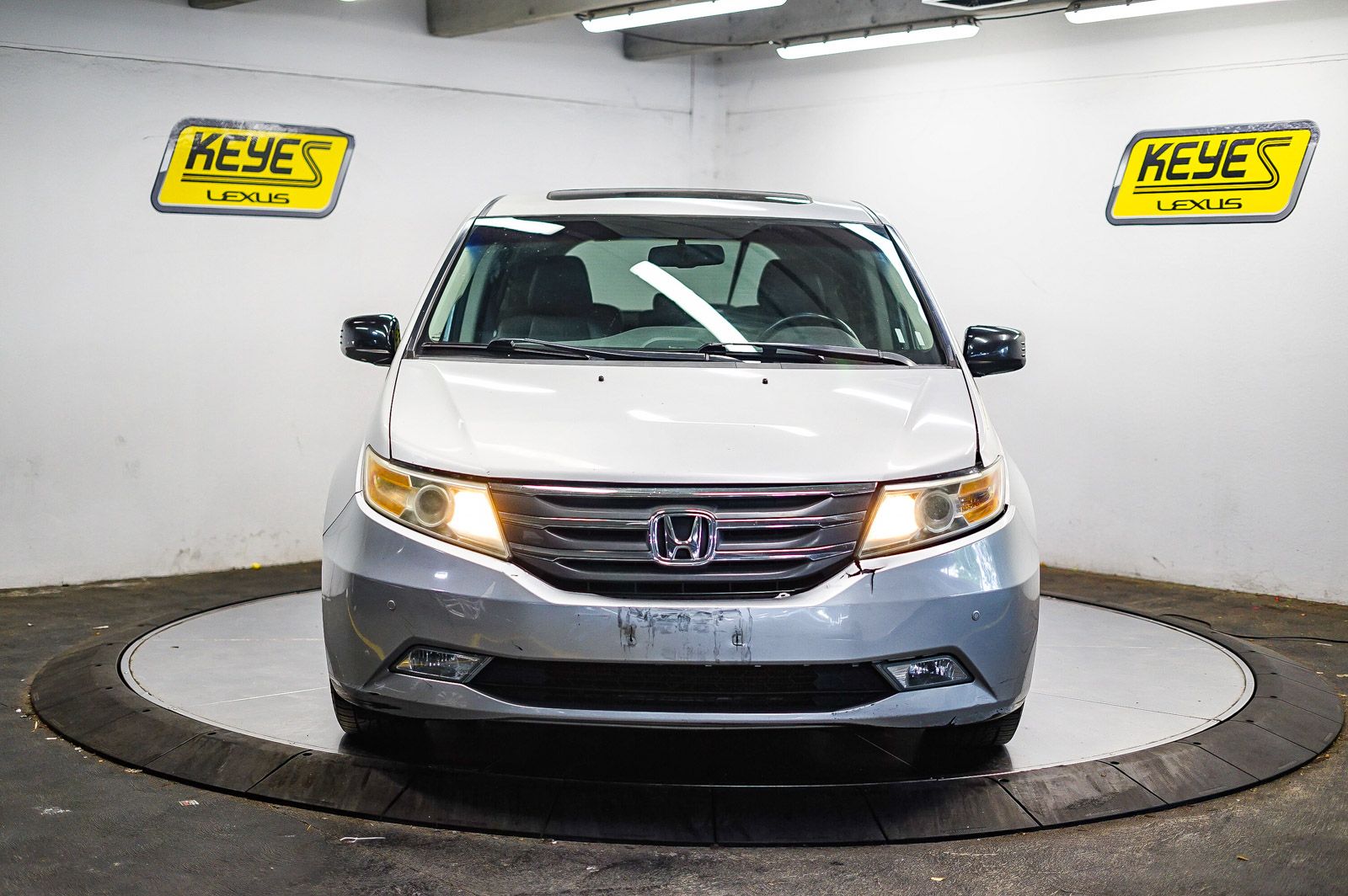 Thumbnail: 2012 Honda Odyssey - 6