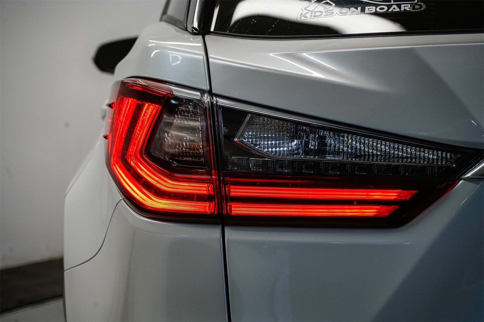 Thumbnail: 2016 Lexus RX - 9