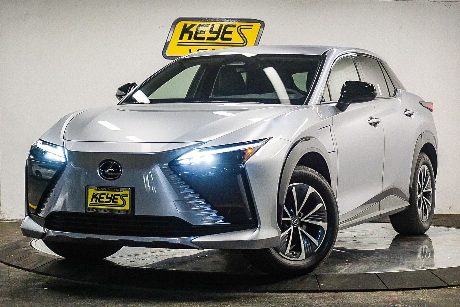 2025 Lexus RZ 450e -
                  Van Nuys, CA