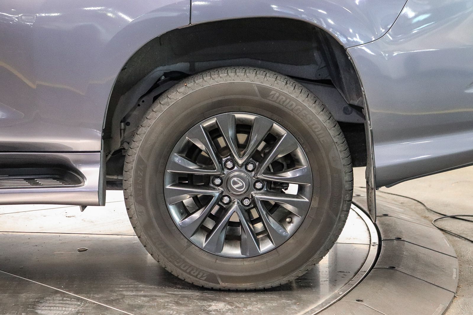 Thumbnail: 2021 Lexus GX - 9
