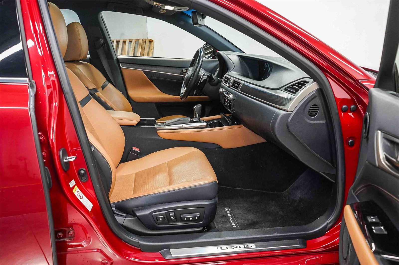 Thumbnail: 2016 Lexus GS - 17