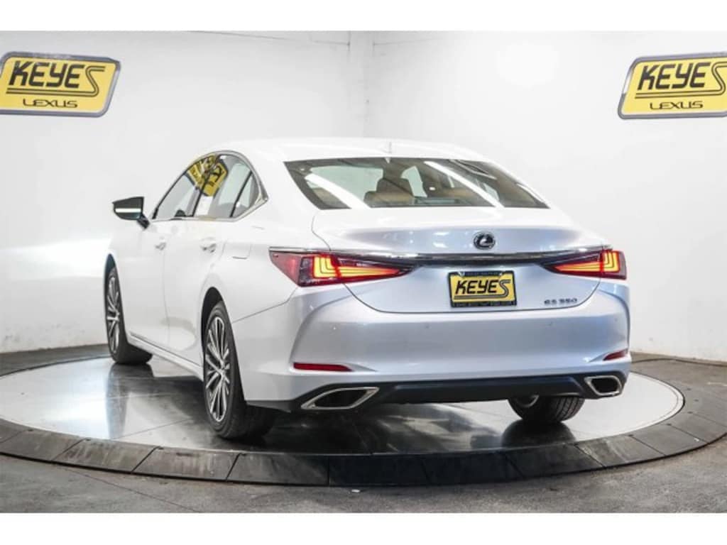 New 2025 Lexus ES 350 SEDAN