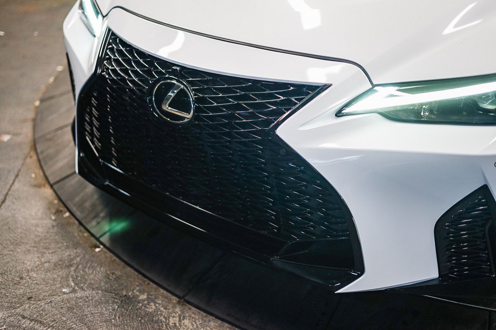 Thumbnail: 2023 Lexus IS - 7