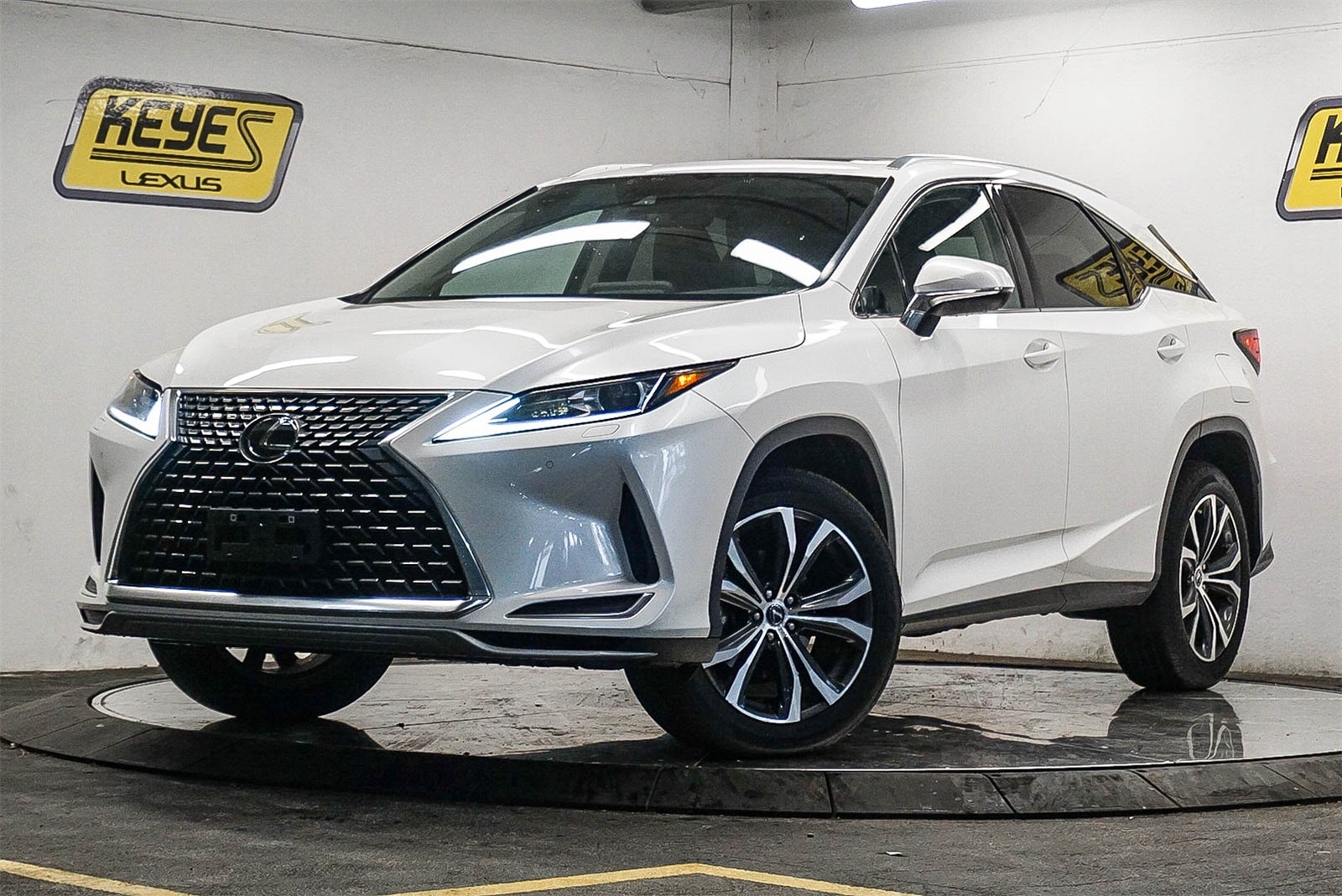 Thumbnail: 2022 Lexus RX - 1