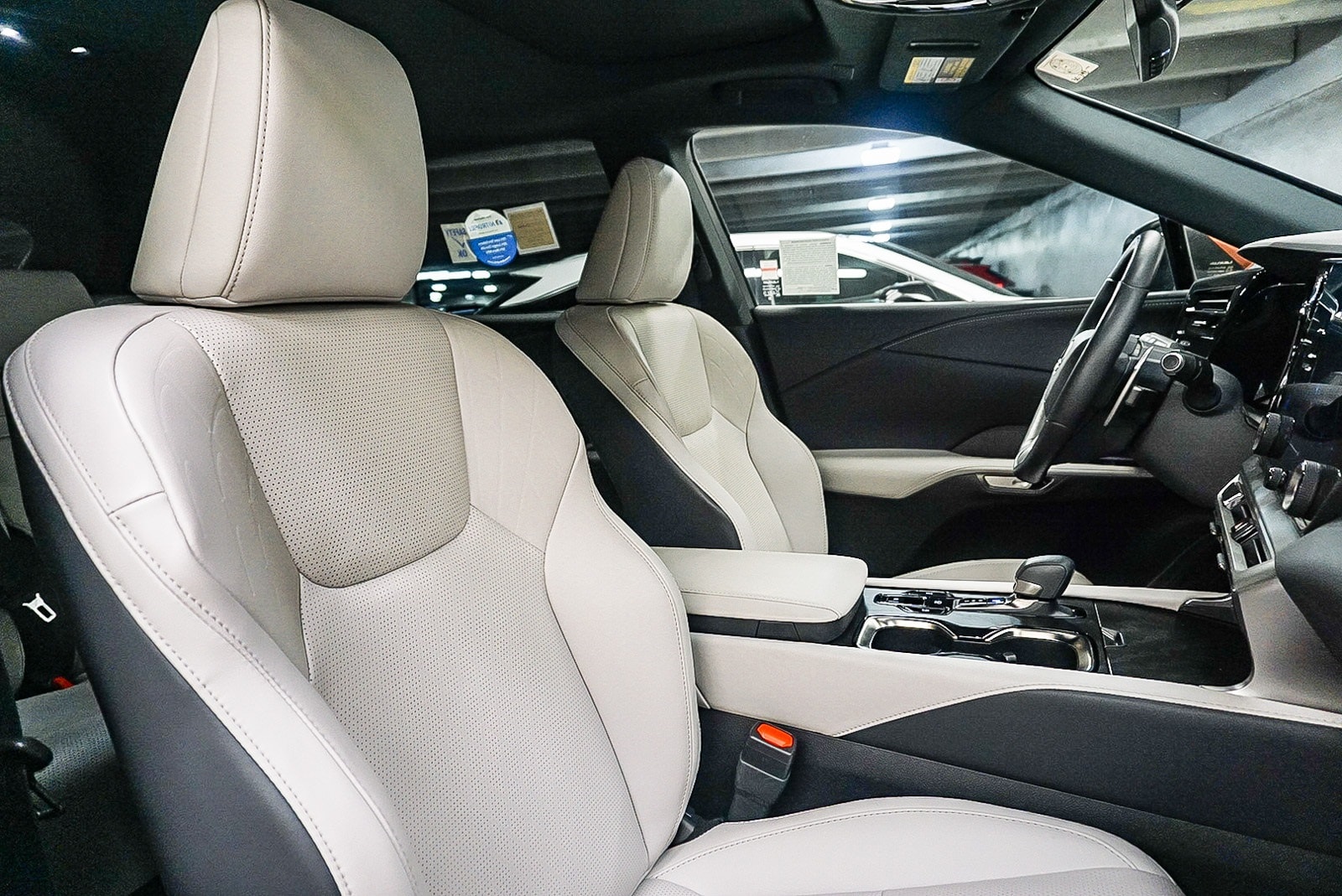 Thumbnail: 2023 Lexus RX - 17