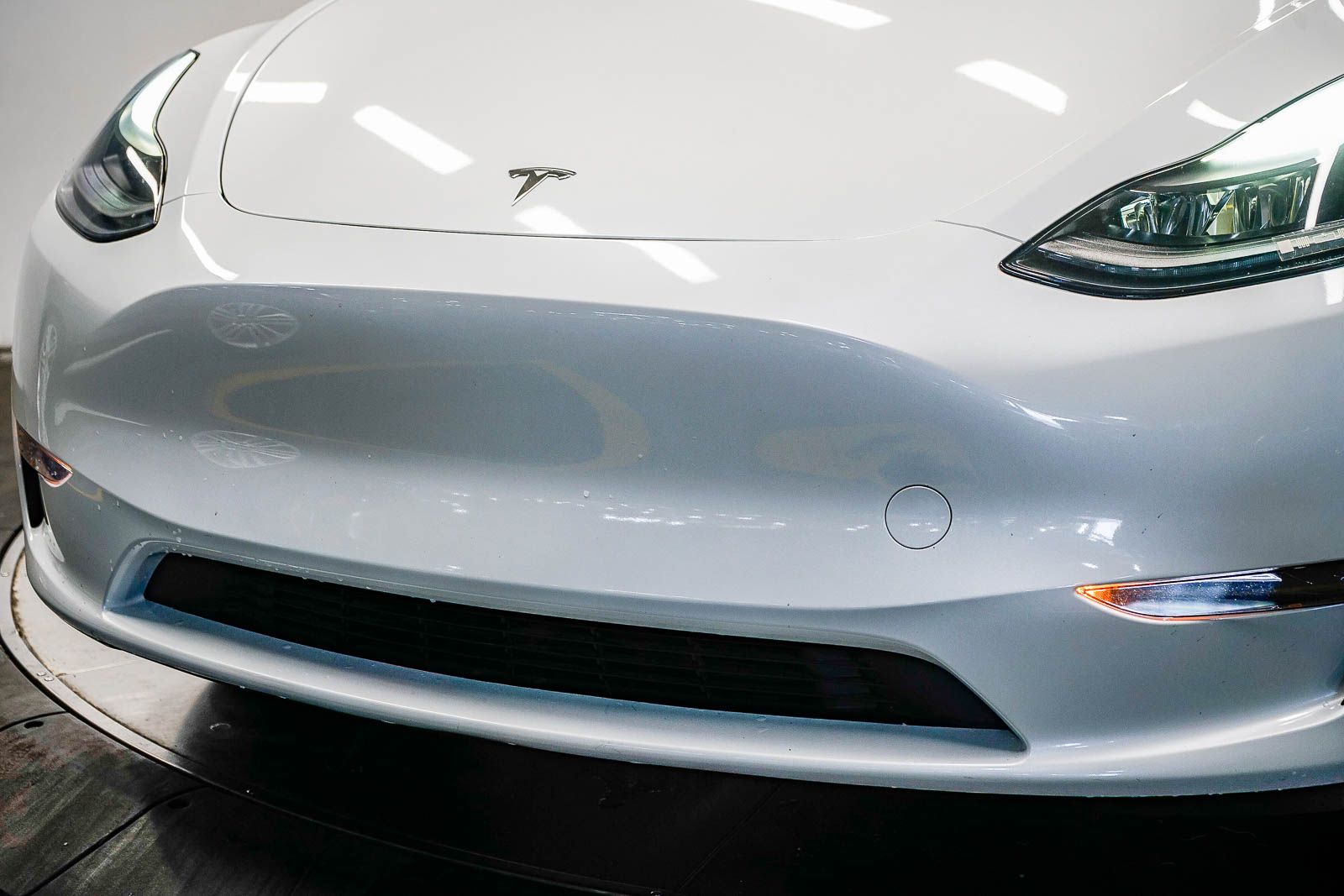 Thumbnail: 2023 Tesla Model Y - 8