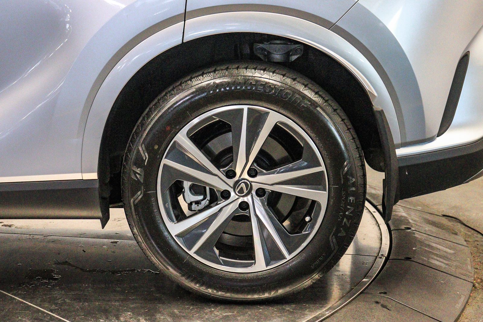 Thumbnail: 2024 Lexus RX - 9